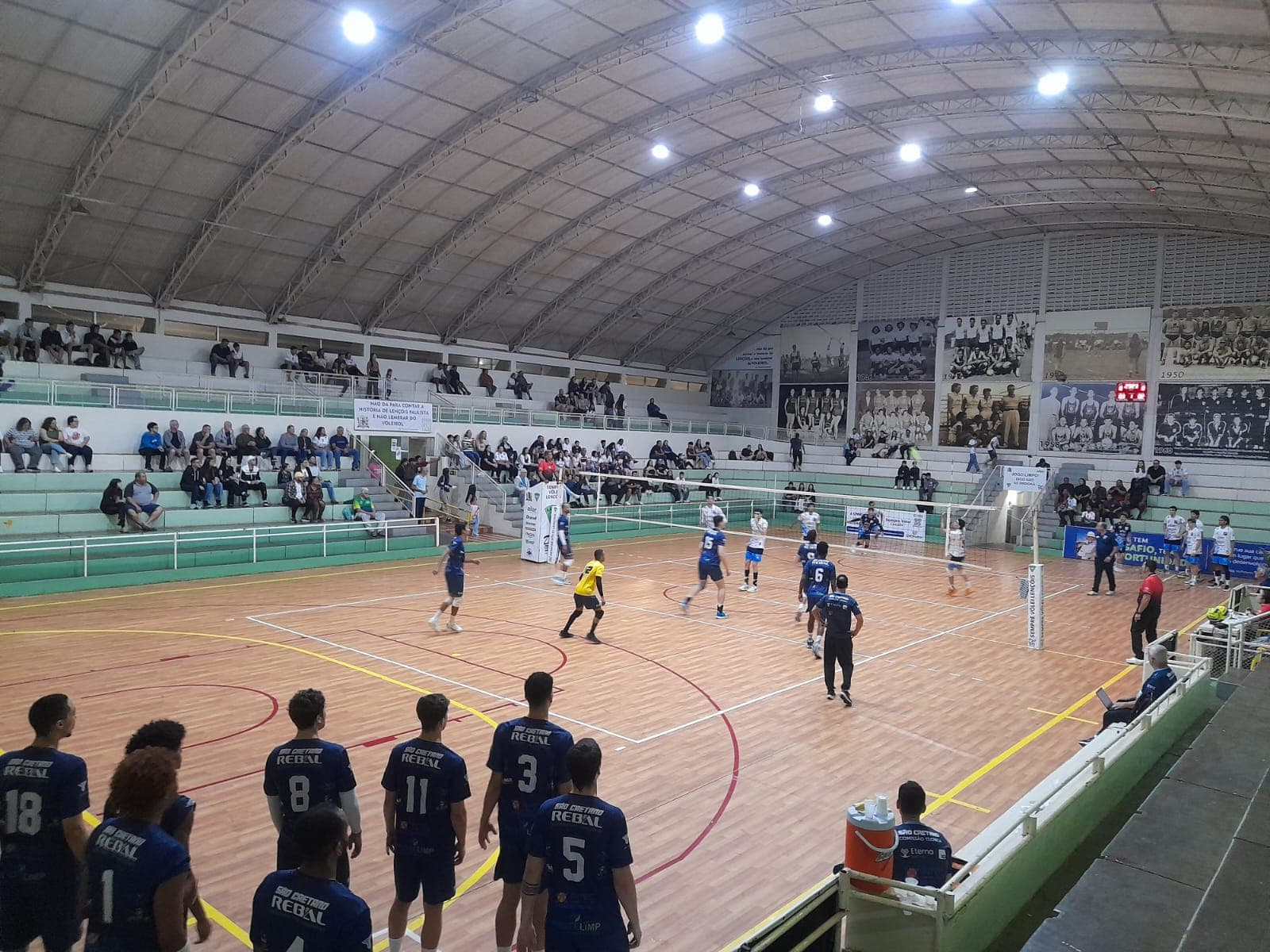 Vôlei masculino de São Caetano derrota Lençóis Paulista, no interior, no primeiro jogo da final do Campeonato Paulista